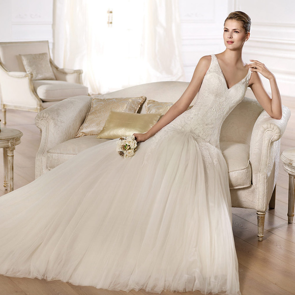 Pronovias Wedding Dress Oly - Picture 2 of 8